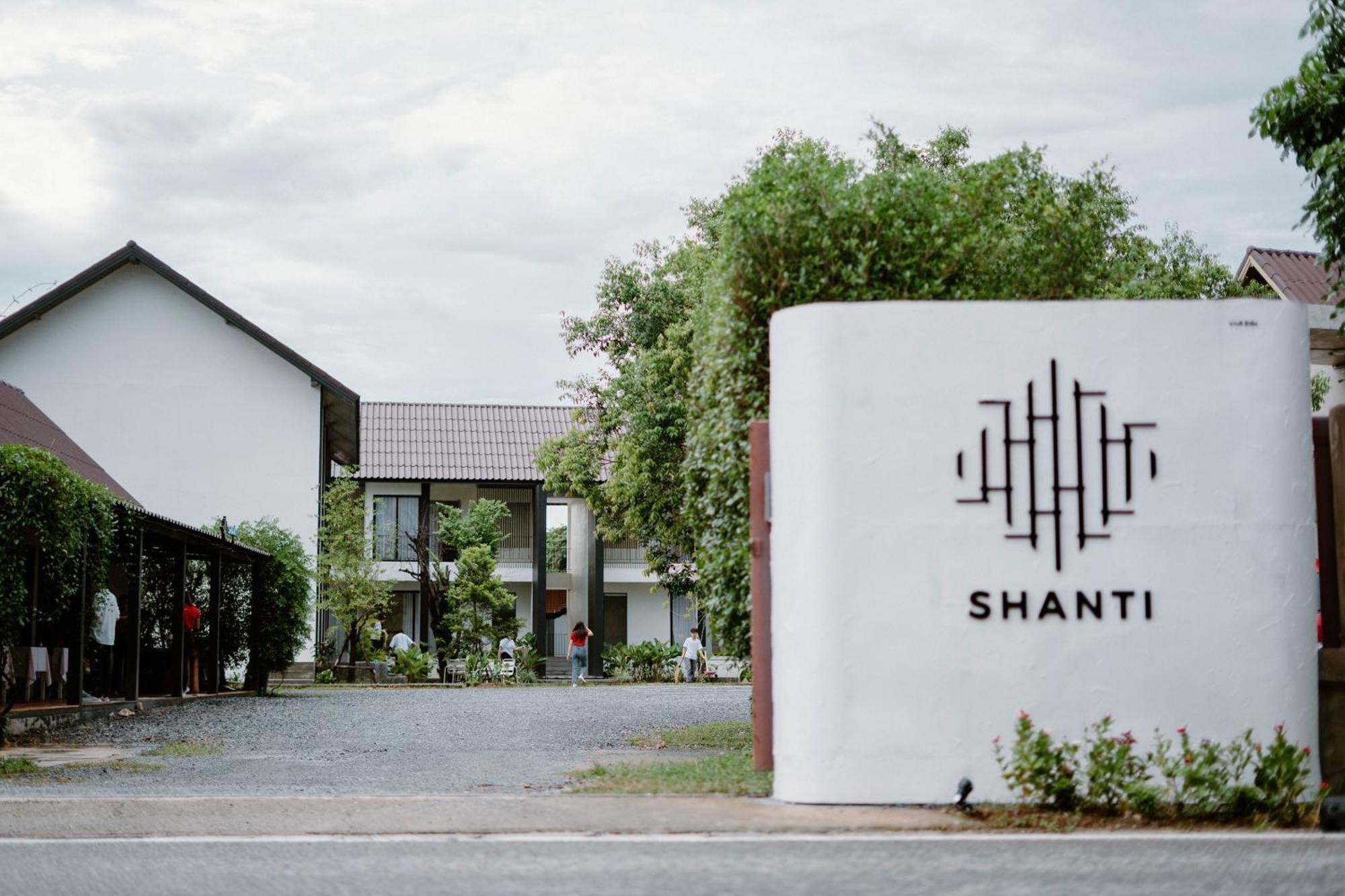 Shanti-Retreat Hotel Pua Exterior photo